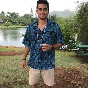 Meet your Posher, Nick